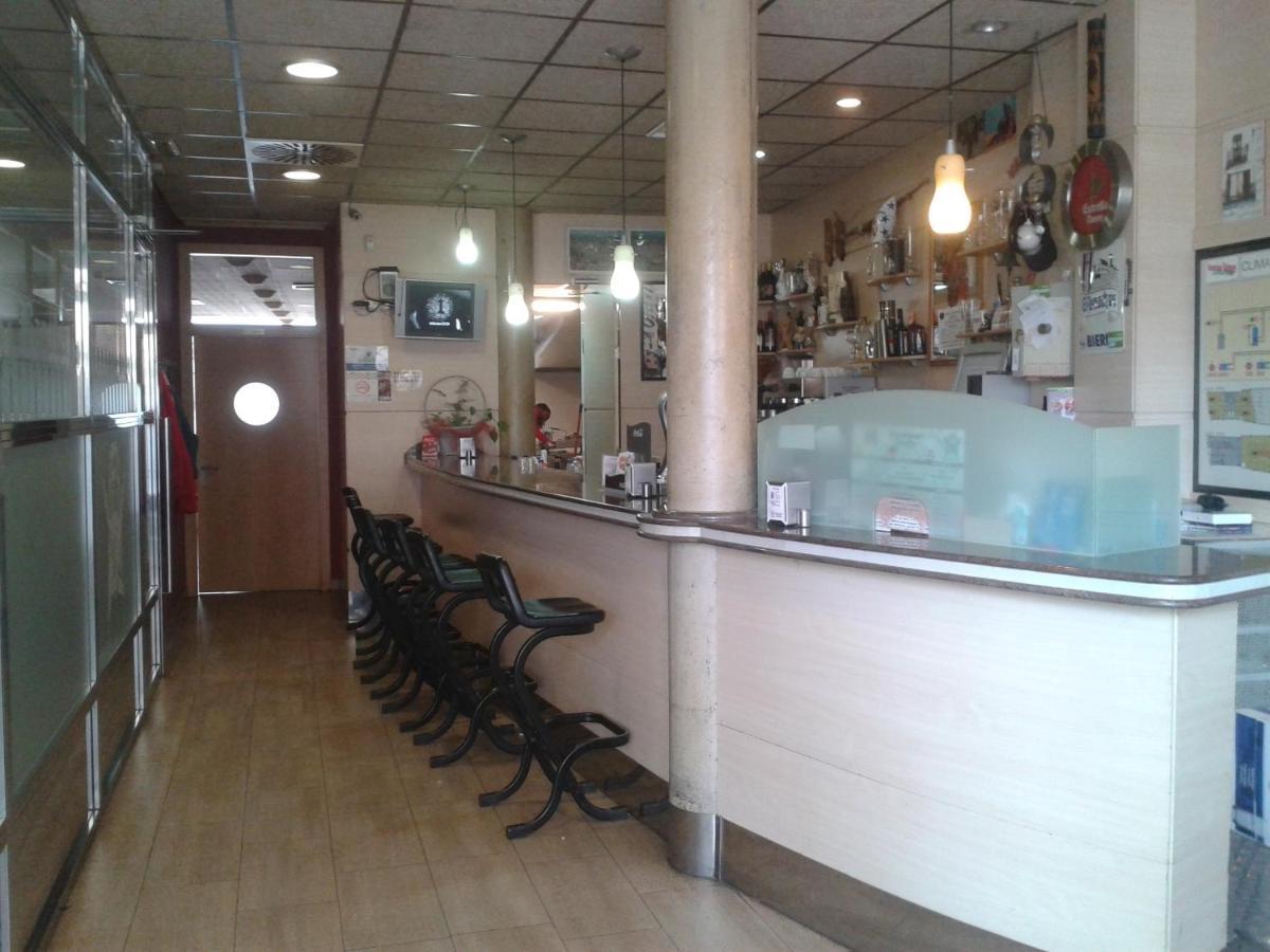 Hostal Restaurante Baraka Alagón Zewnętrze zdjęcie