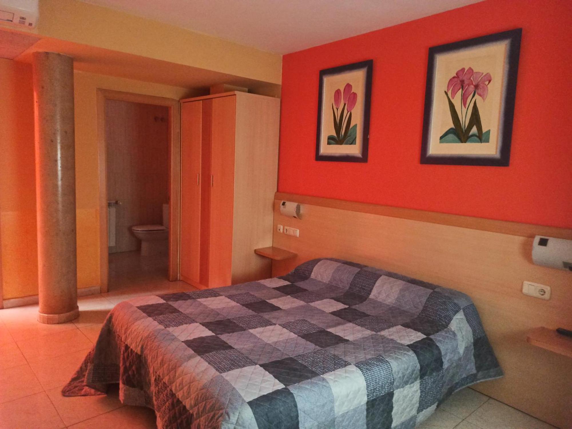 Hostal Restaurante Baraka Alagón Zewnętrze zdjęcie